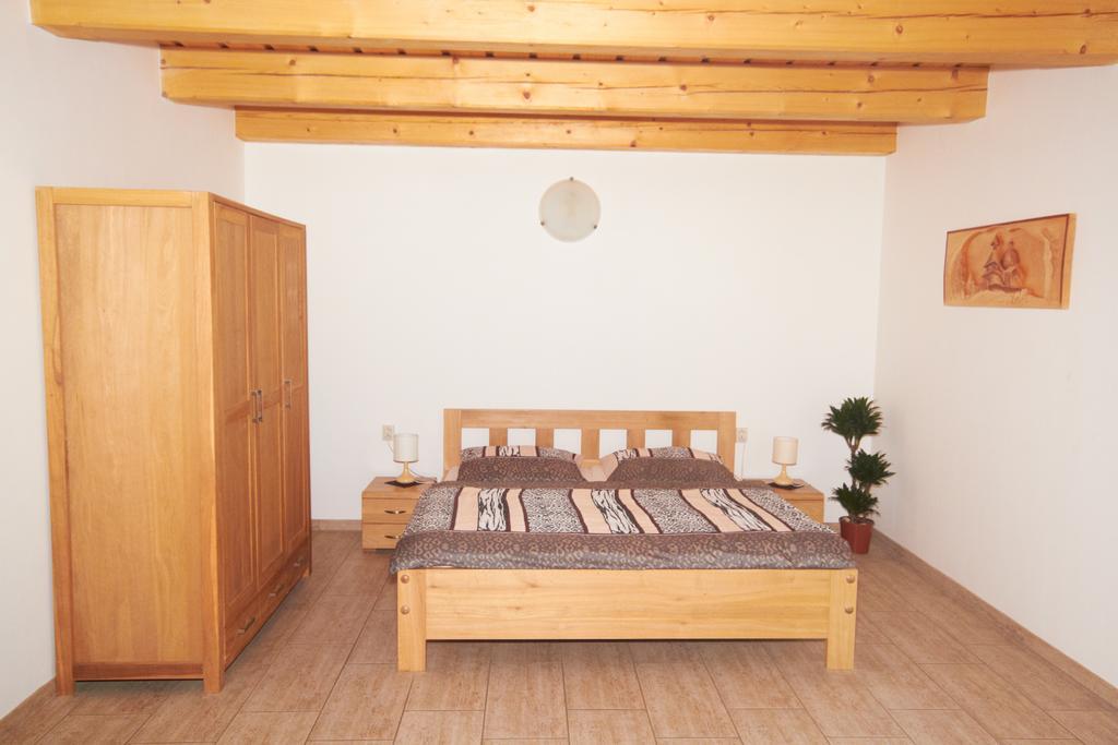 U Haryho Hotel Dolni Becva Exterior photo
